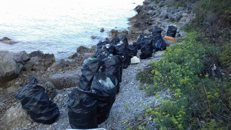 Uspješno realizovana akcija čišćenja plaže u Buljarici