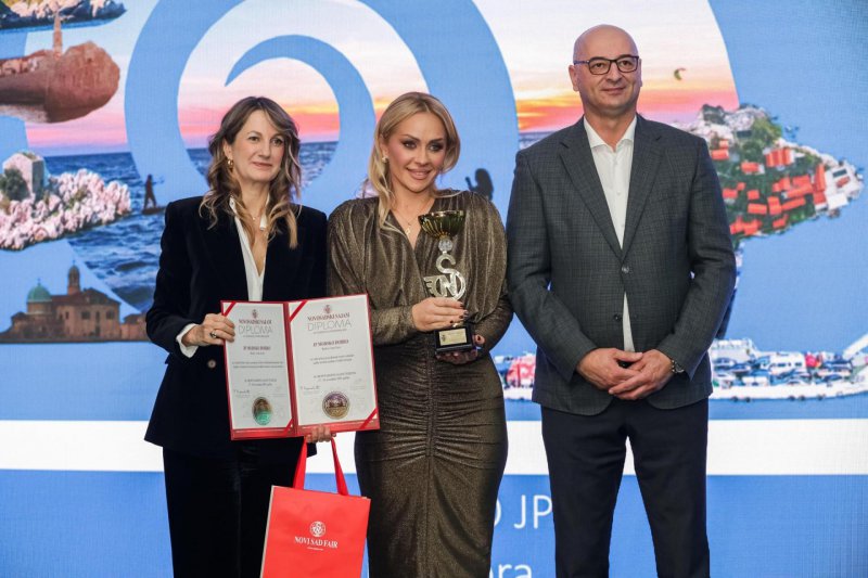 Velika zlatna medalja Javnom preduzeću za upravljanje morskim dobrom Crne Gore na Novosadskom sajmu turizma 